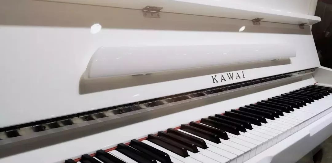 卡瓦依KAWAI钢琴